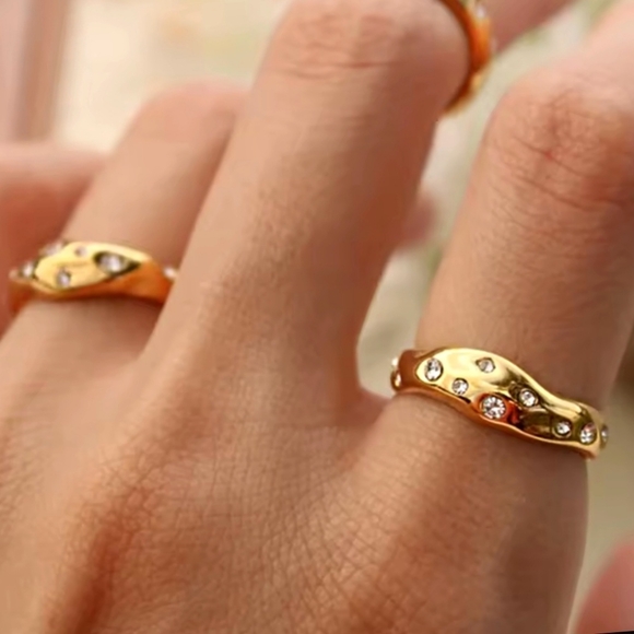 NEW Gold Spaced Diamond Ring - Picture 2 of 9